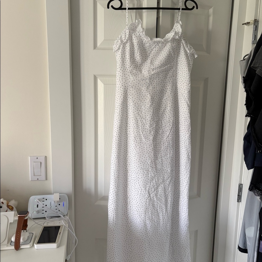 Wilfred aritzia midi polka dot dress